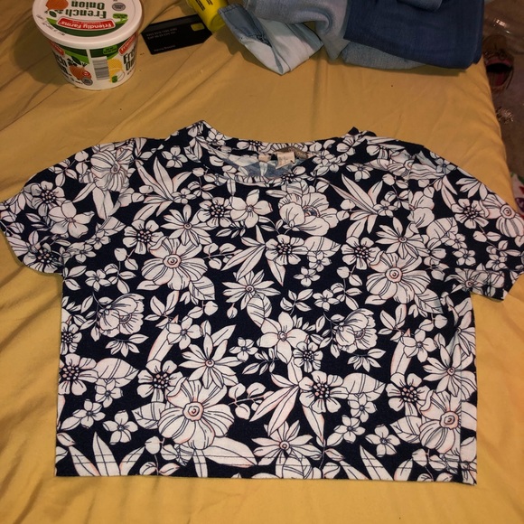 FLORAL CROP TOP - Picture 3 of 3